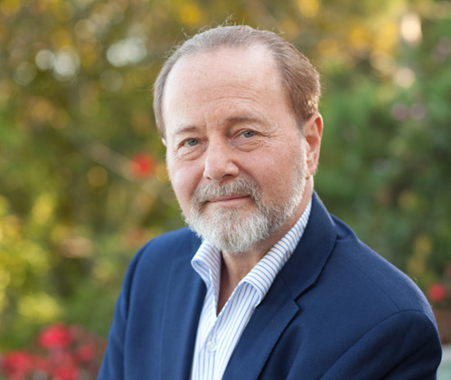 Dr. Robert Fischer Portrait